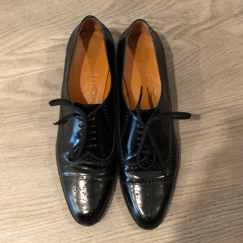 Ferragamo brogue Oxford shoes, size 8 B